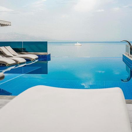 Hotel Serxho Sarandë 外观 照片