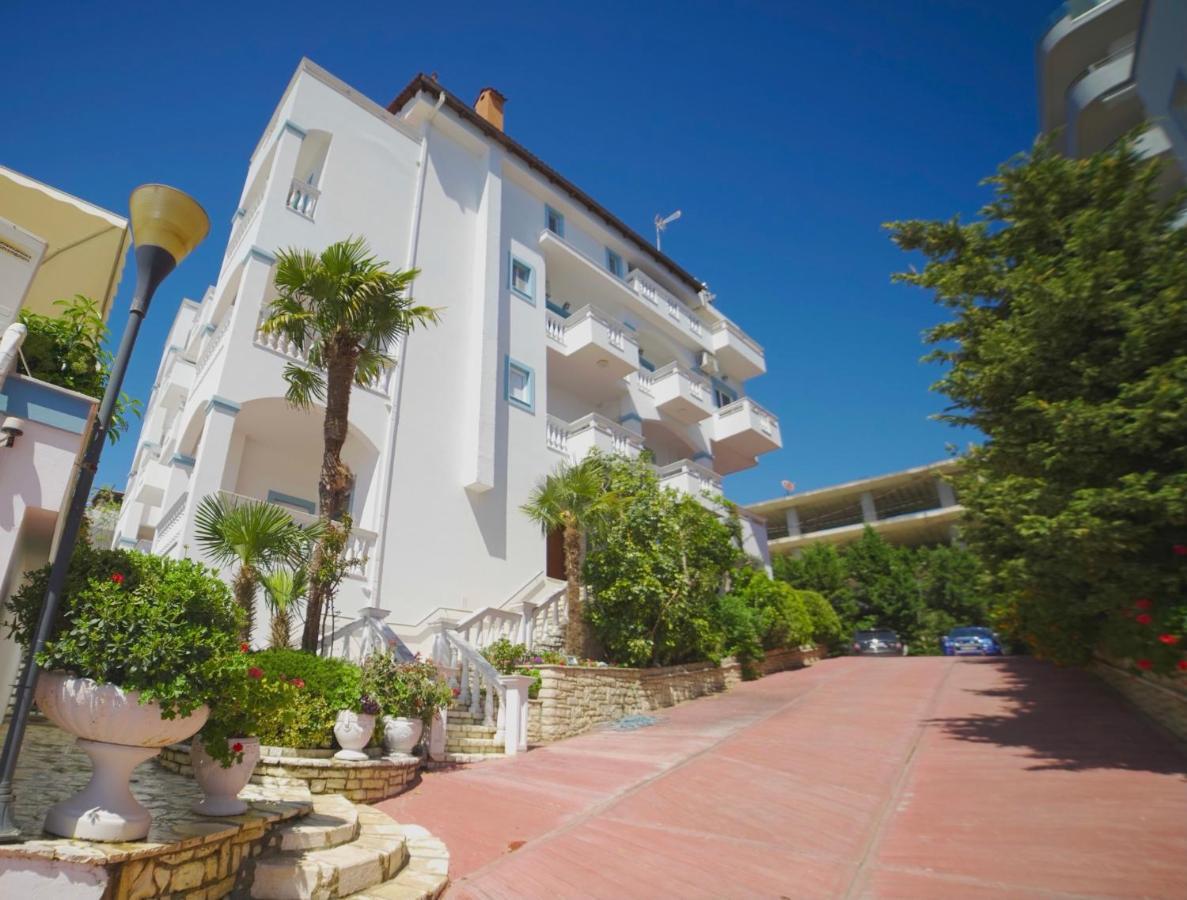 Hotel Serxho Sarandë 外观 照片