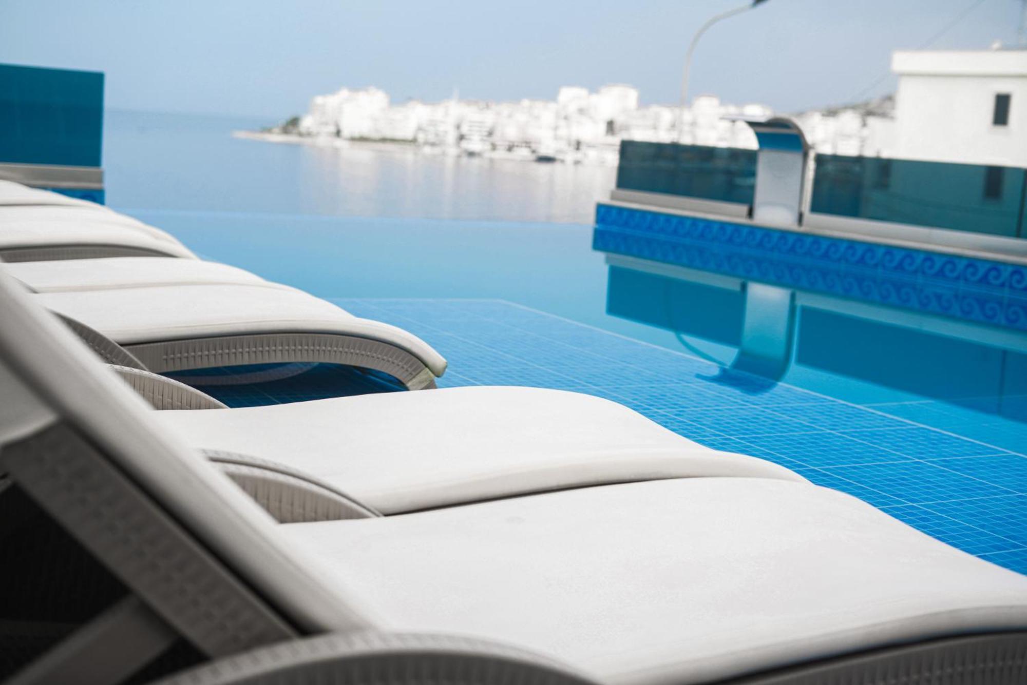 Hotel Serxho Sarandë 外观 照片