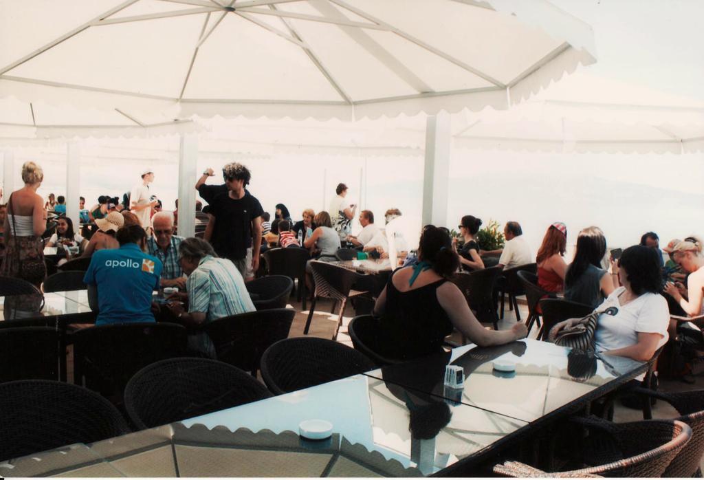 Hotel Serxho Sarandë 外观 照片