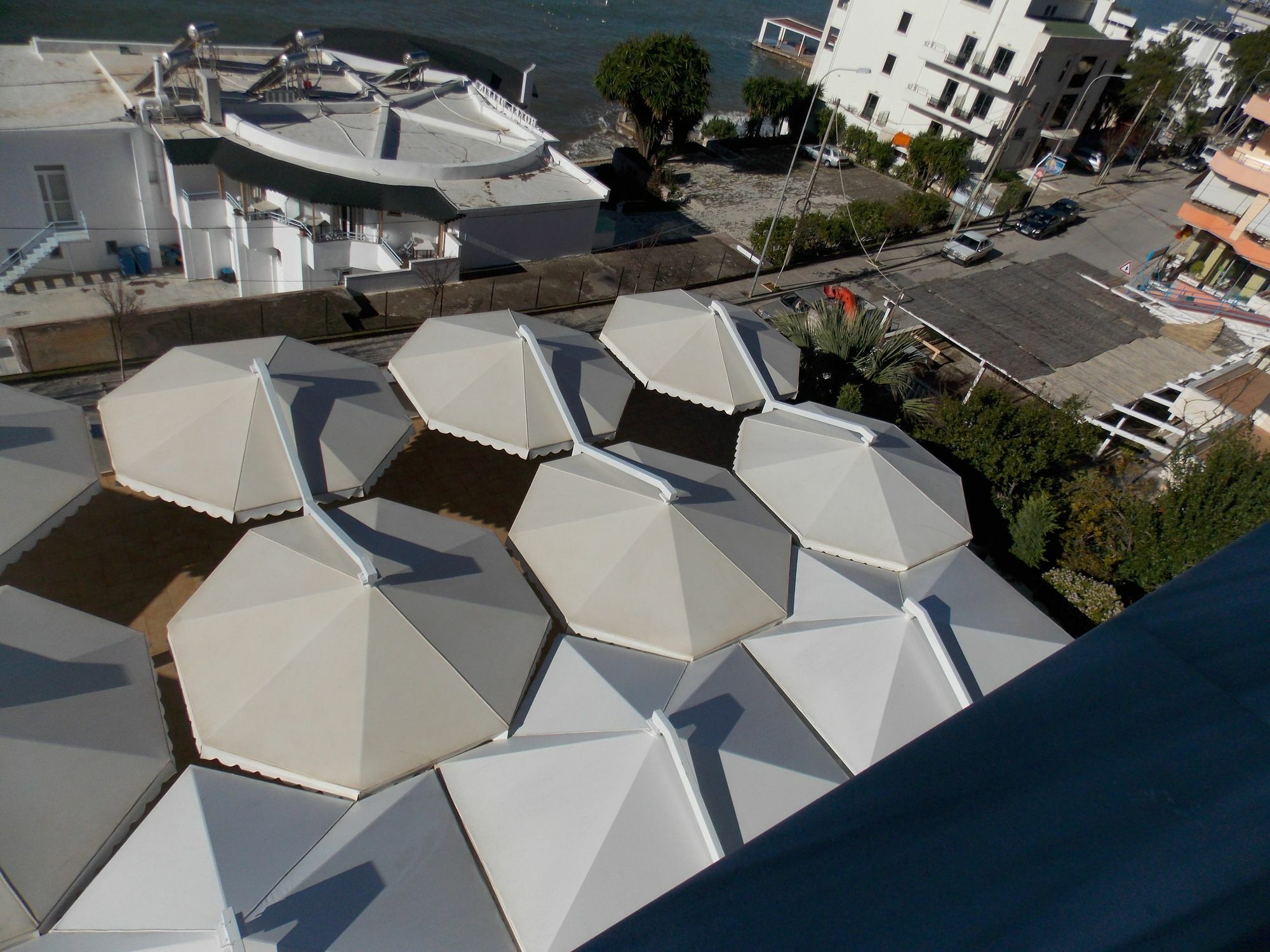 Hotel Serxho Sarandë 外观 照片