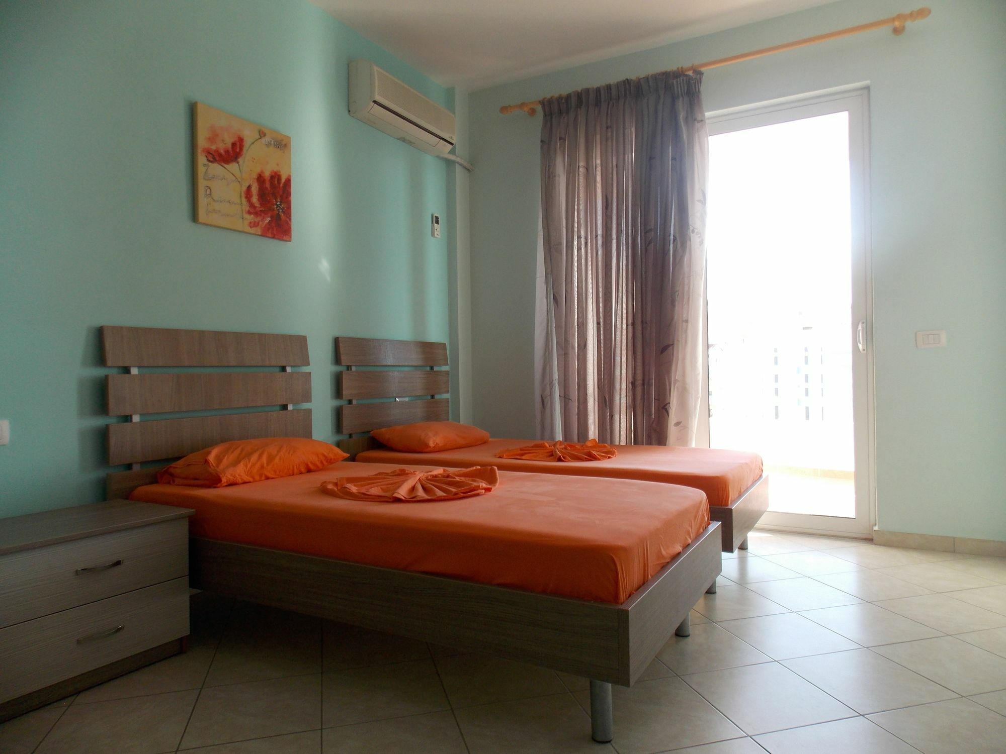 Hotel Serxho Sarandë 外观 照片