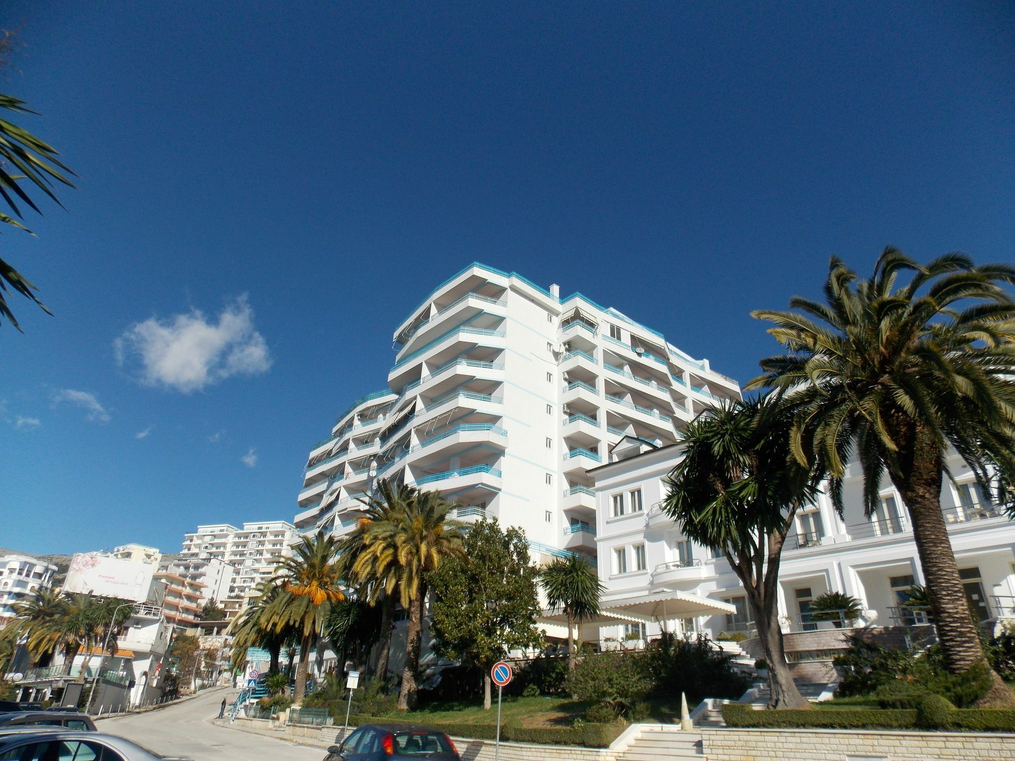 Hotel Serxho Sarandë 外观 照片