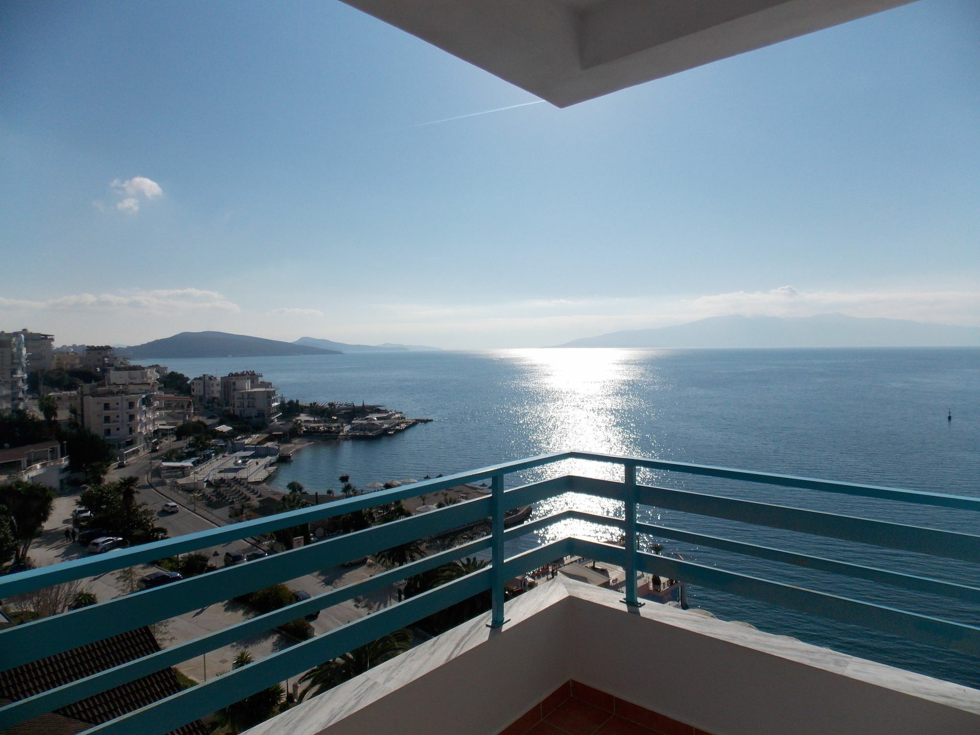 Hotel Serxho Sarandë 外观 照片